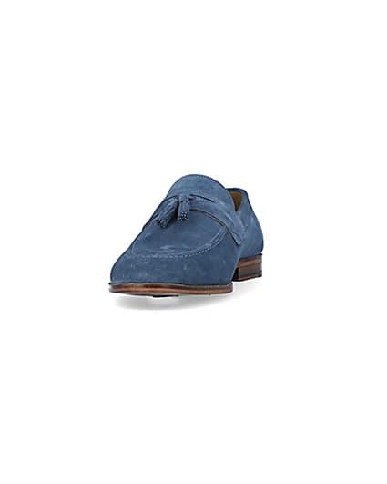 360 degree animation of product Blue Suede Tassel Loafers frame-22