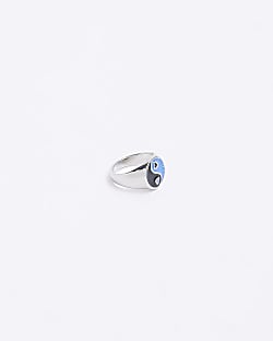 Blue yin and yang ring