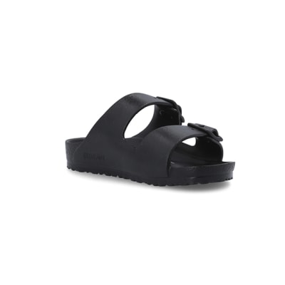 360 degree animation of product Boys black Birkenstock sandals frame-18