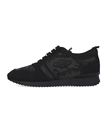 360 degree animation of product Boys Black Camo Jacquard Runner trainers frame-3