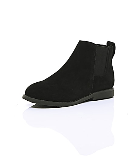 360 degree animation of product Boys black chelsea boots frame-0