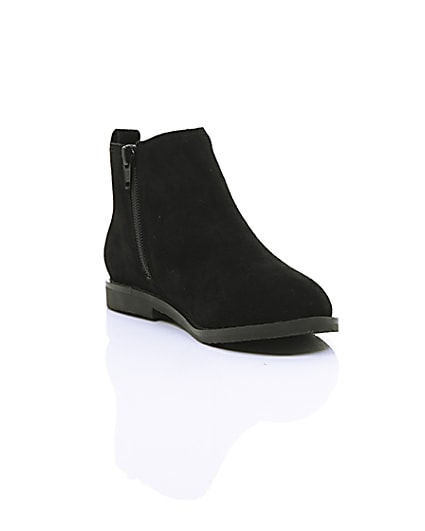 360 degree animation of product Boys black chelsea boots frame-6