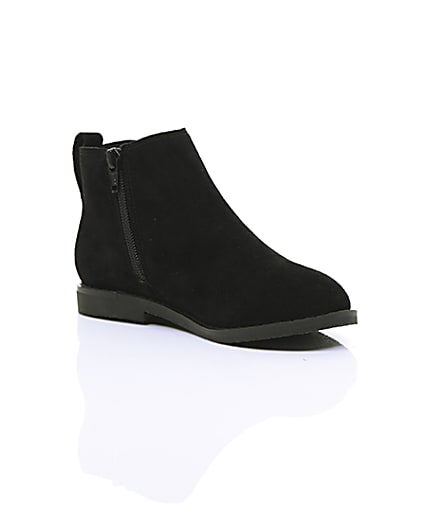 360 degree animation of product Boys black chelsea boots frame-7