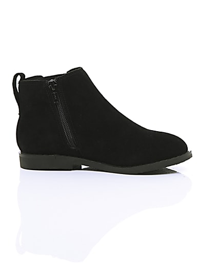 360 degree animation of product Boys black chelsea boots frame-9