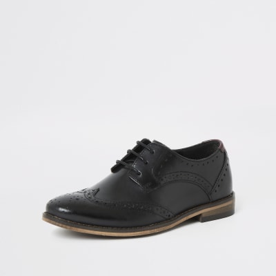 boys brogues