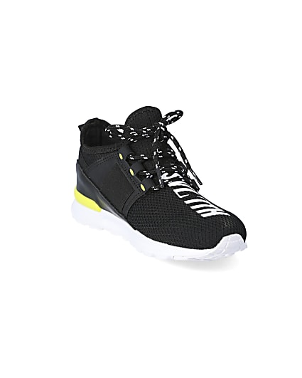 360 degree animation of product Boys black mesh 'Svnth' runner trainers frame-19