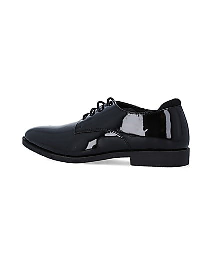 360 degree animation of product Boys black patent Derby Point shoes frame-5