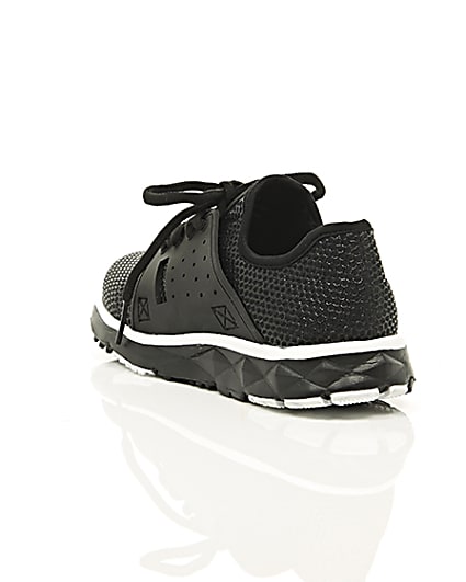 360 degree animation of product Boys black runner trainers frame-18