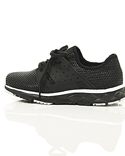 360 degree animation of product Boys black runner trainers frame-21