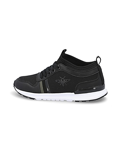 360 degree animation of product Boys black wasp runner trainers frame-4