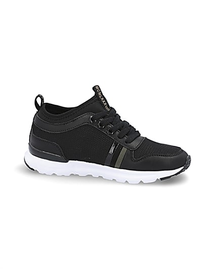 360 degree animation of product Boys black wasp runner trainers frame-16
