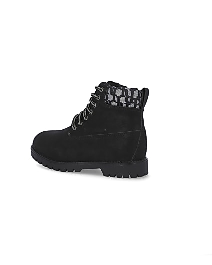 360 degree animation of product Boys black wide fit RI jacquard ankle boots frame-5
