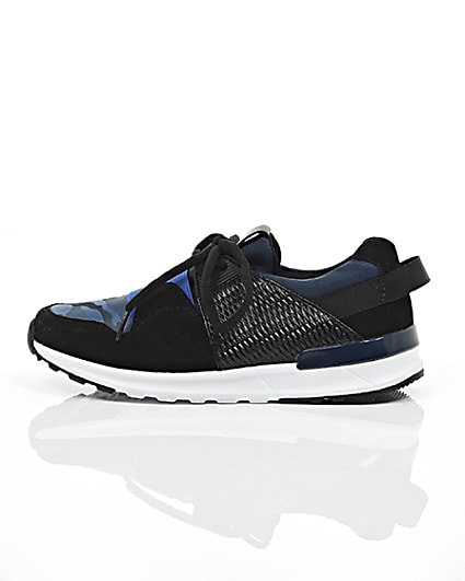 360 degree animation of product Boys blue camo insert runner trainers frame-21