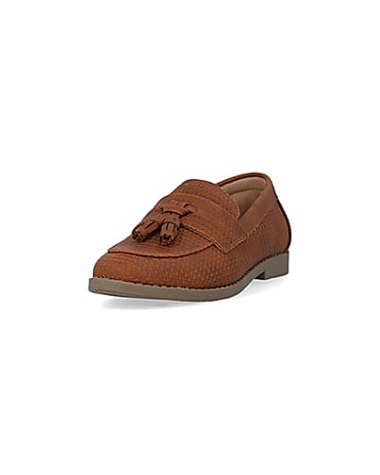 360 degree animation of product Boys Brown Embossed Loafer frame-23