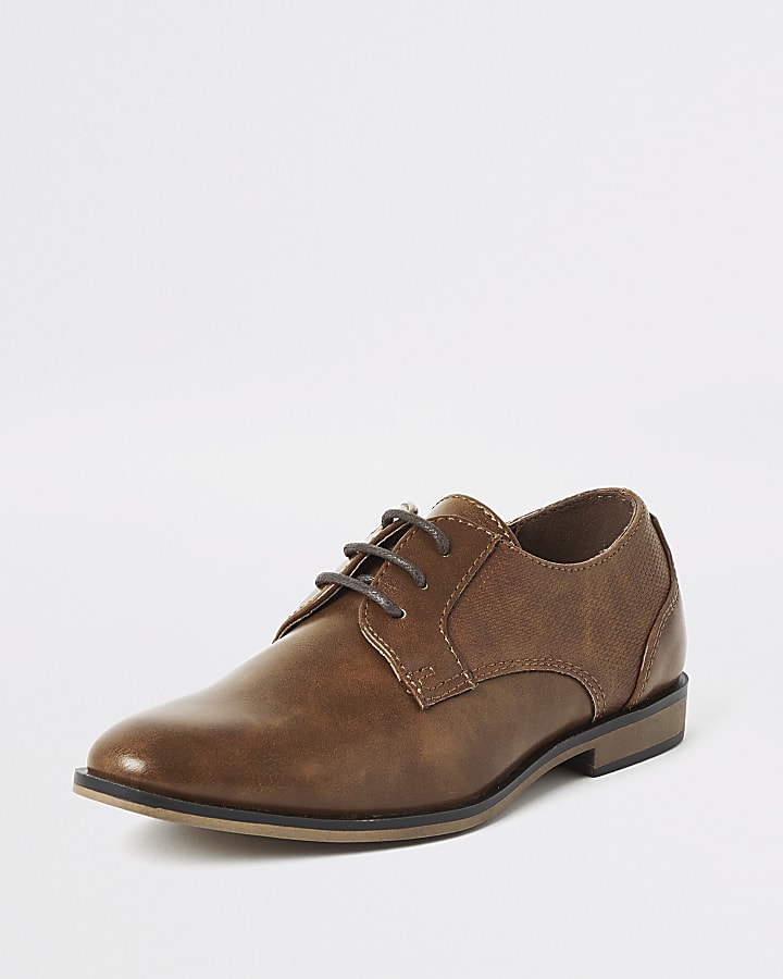 Boys brown lace-up pointed shoes
