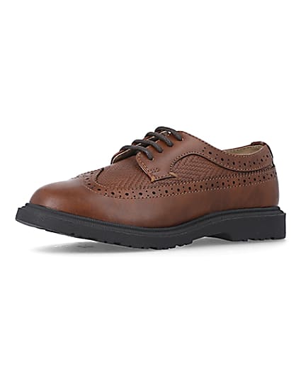 360 degree animation of product Boys brown Pu lace up brogue shoes frame-1
