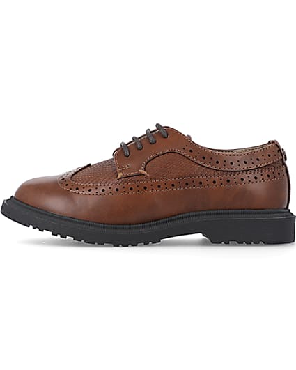 360 degree animation of product Boys brown Pu lace up brogue shoes frame-3