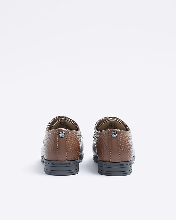 Boys Brown wide fit embossed shoes