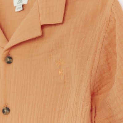 Boys coral textured top and shorts set