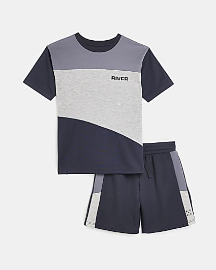 Boys grey colour block t-shirt and shorts set