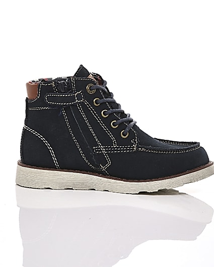 360 degree animation of product Boys Levi’s navy Indiana lace-up boots frame-9
