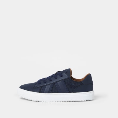 boys navy trainers