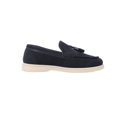 360 degree animation of product Boys Navy Tassel Loafers frame-15