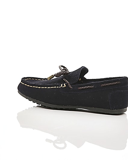 360 degree animation of product Boys navy tie front loafers frame-20