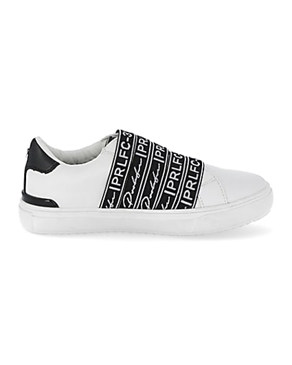 360 degree animation of product Boys Prolific white strap trainers frame-15