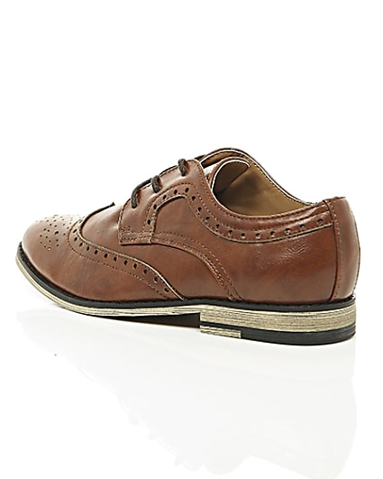 360 degree animation of product Boys tan brogues frame-19