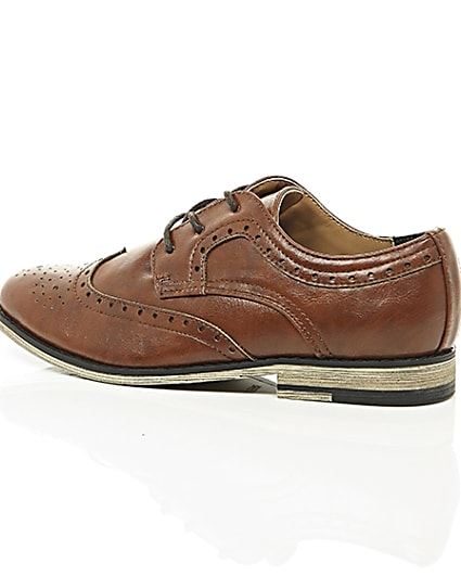 360 degree animation of product Boys tan brogues frame-20