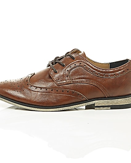 360 degree animation of product Boys tan brogues frame-22