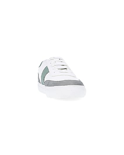 360 degree animation of product Boys white colour block Velcro trainers frame-20