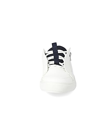 360 degree animation of product Boys white lace-up zip side trainers frame-21