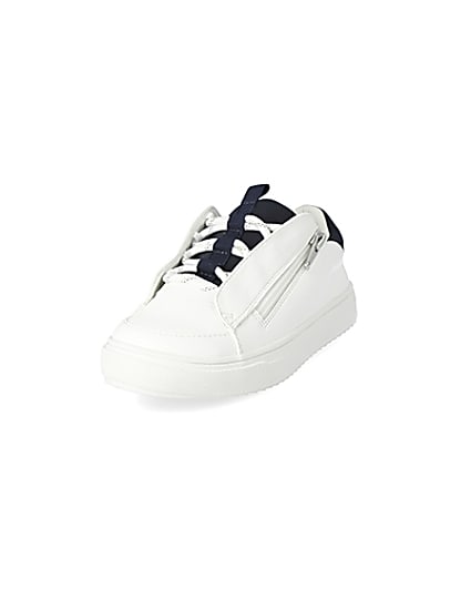 360 degree animation of product Boys white lace-up zip side trainers frame-23