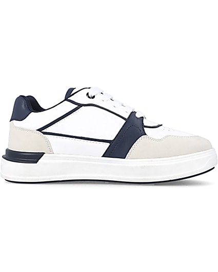 360 degree animation of product Boys white panelled trainers frame-15