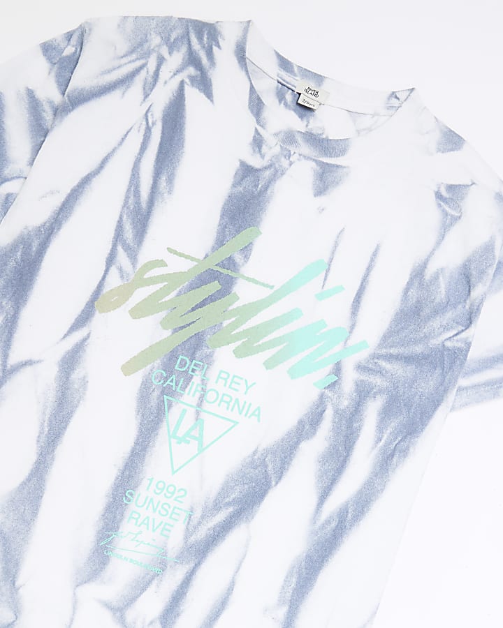Boys white printed graphic oversize t-shirt