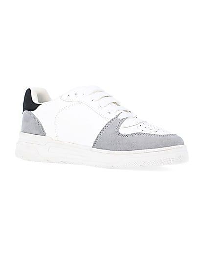 360 degree animation of product boys white Pu colour block trainers frame-17