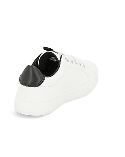 360 degree animation of product Boys white RI crest trainers frame-14