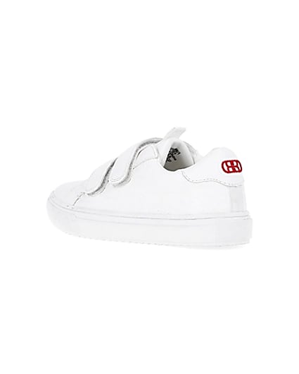 360 degree animation of product Boys white RI embossed monogram trainers frame-6