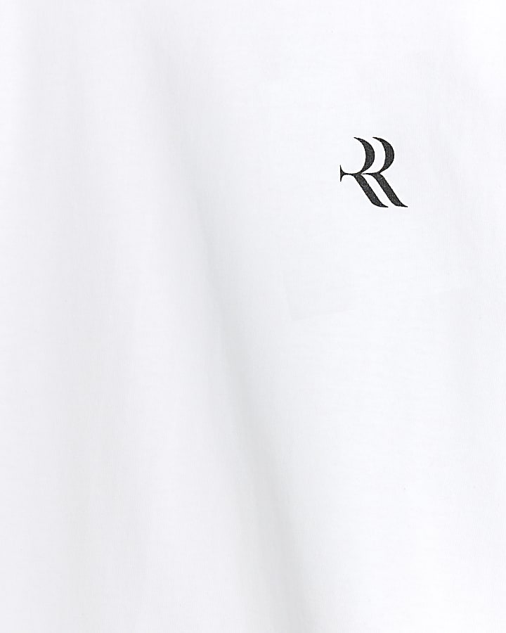 Boys white short sleeve logo t-shirt