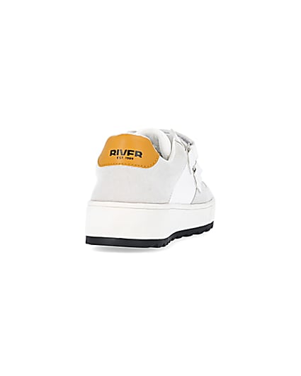 360 degree animation of product Boys White velcro trainers frame-10