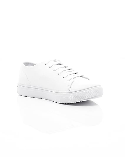 360 degree animation of product Boys white zip side lace-up trainers frame-7