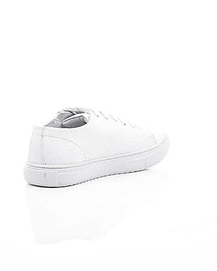 360 degree animation of product Boys white zip side lace-up trainers frame-13