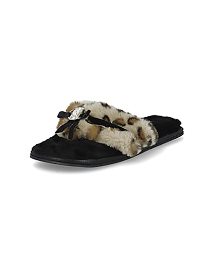 360 degree animation of product Brown animal print bow faux fur slippers frame-0