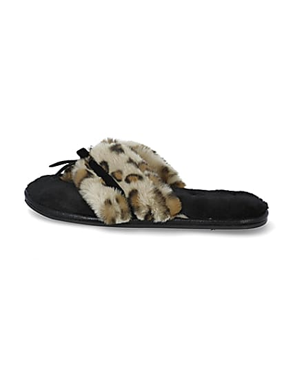 360 degree animation of product Brown animal print bow faux fur slippers frame-4
