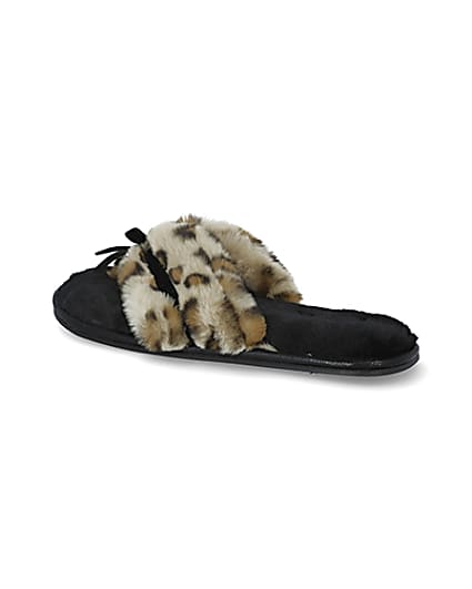 360 degree animation of product Brown animal print bow faux fur slippers frame-5