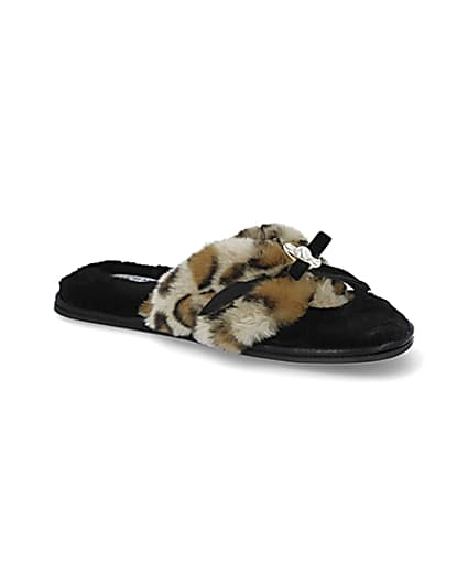 360 degree animation of product Brown animal print bow faux fur slippers frame-17
