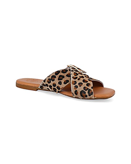 360 degree animation of product Brown animal print flat sandals frame-17