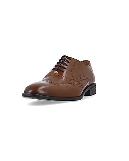 360 degree animation of product Brown brogue derby shoes frame-23